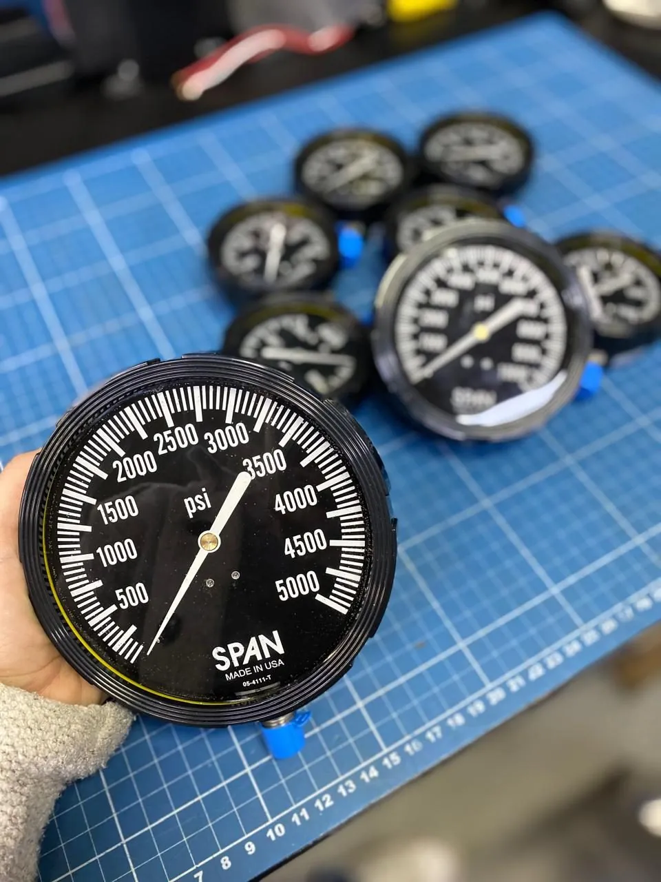 SPAN 4½″, 0 a 5.000 psi